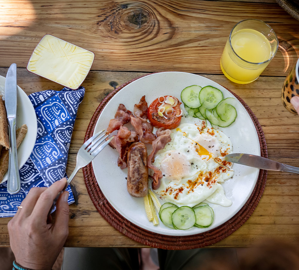 rhinosafaricamp_restaurant_08